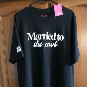 Married To The Mob logo tee in size large